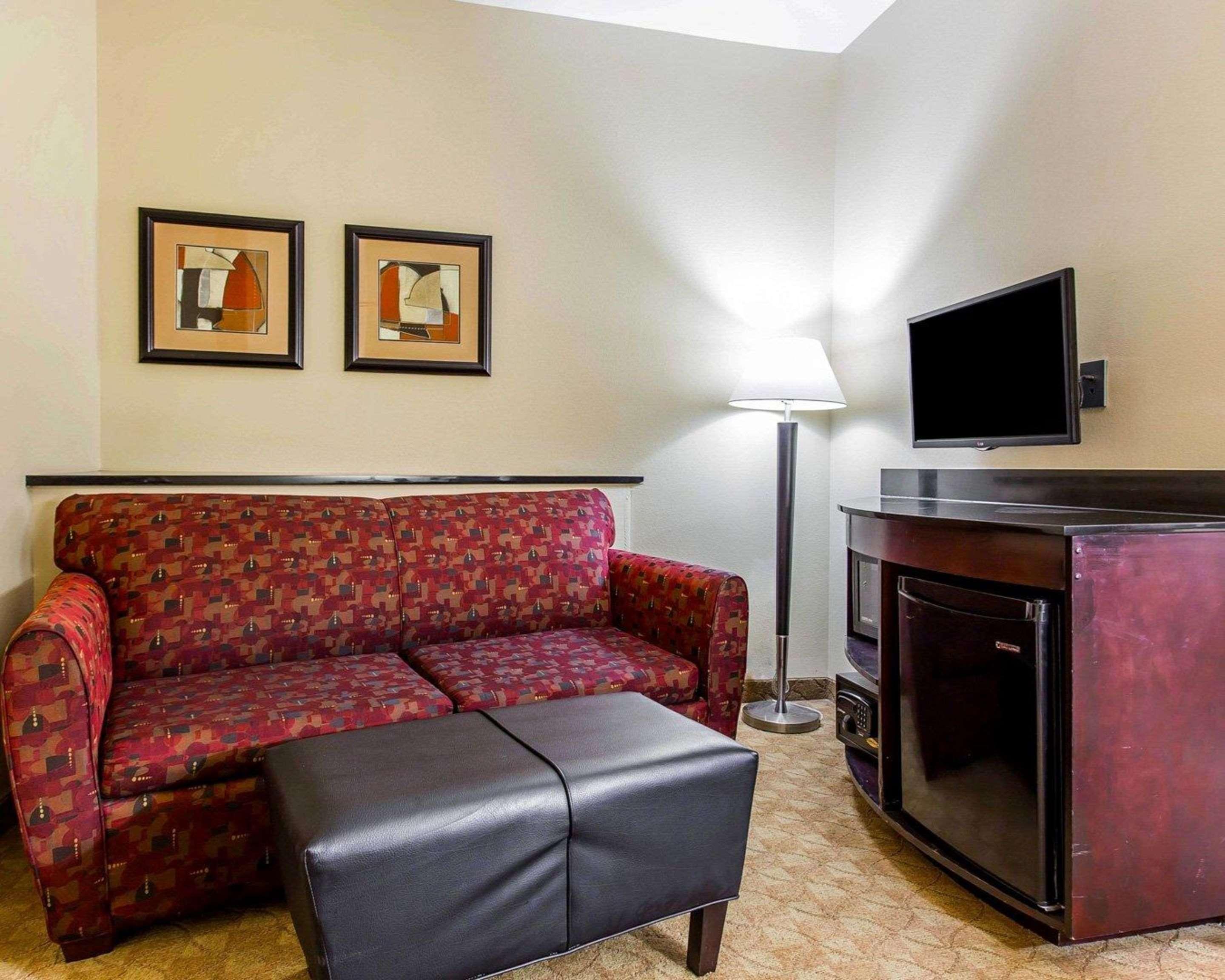 Comfort Suites Stockbridge Atlanta South Екстериор снимка