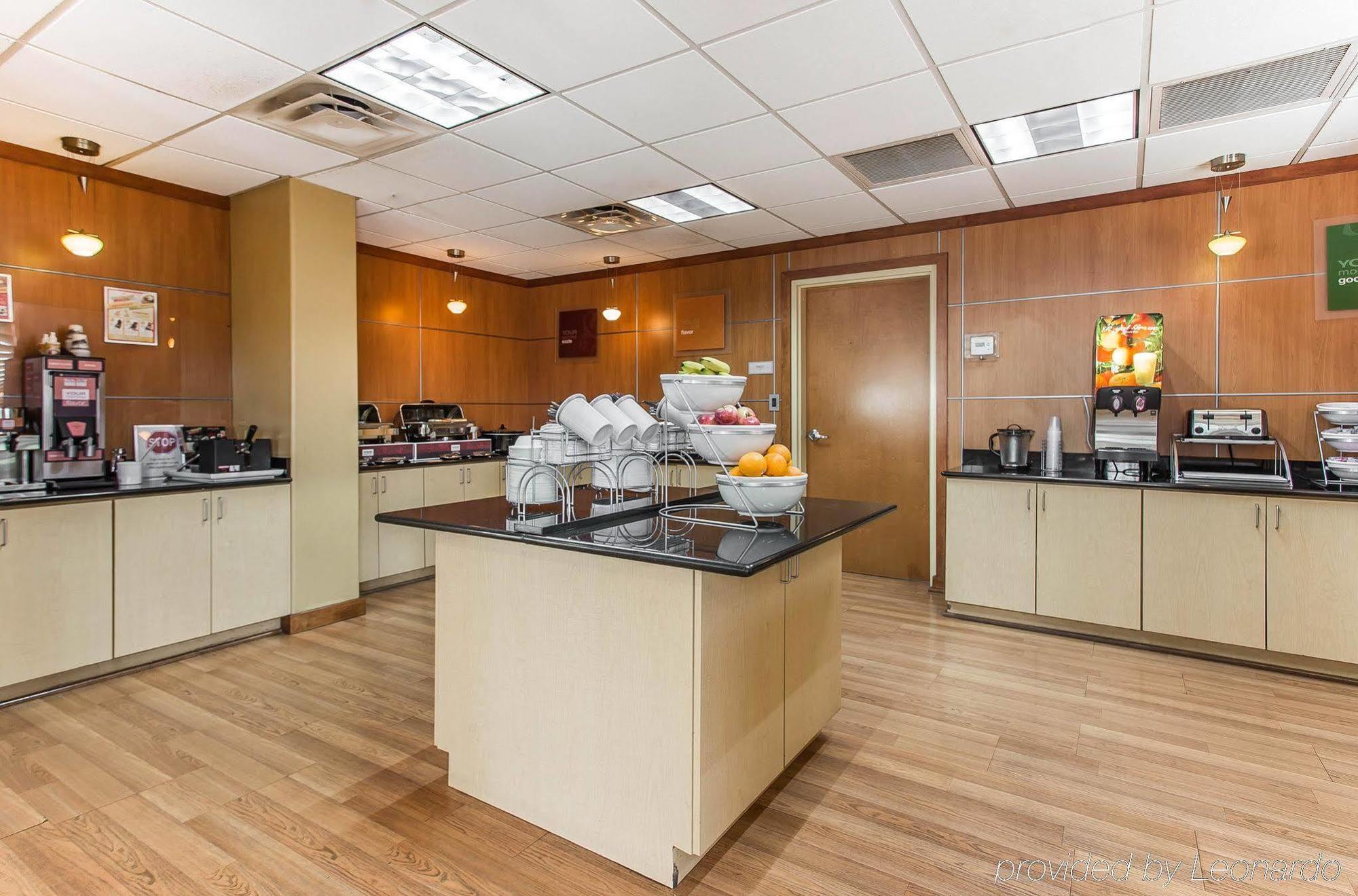 Comfort Suites Stockbridge Atlanta South Екстериор снимка